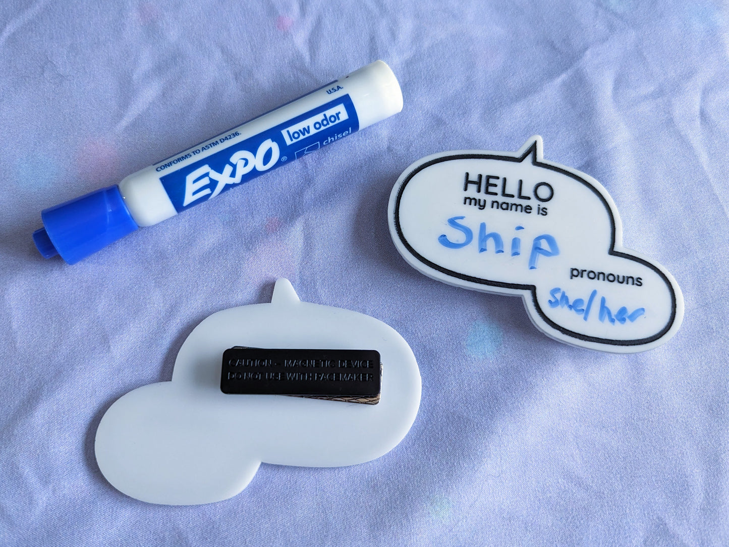 Speech bubble name tag